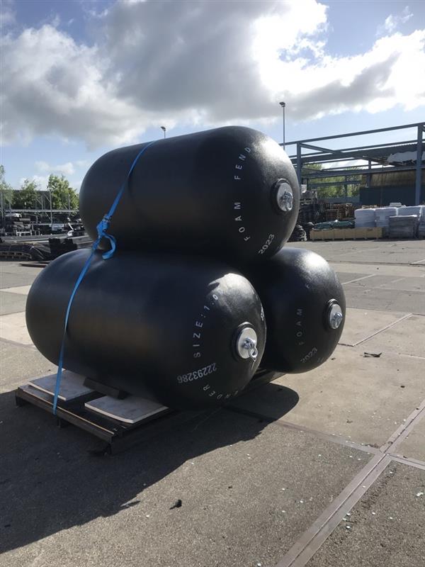 Foam filled fenders PU